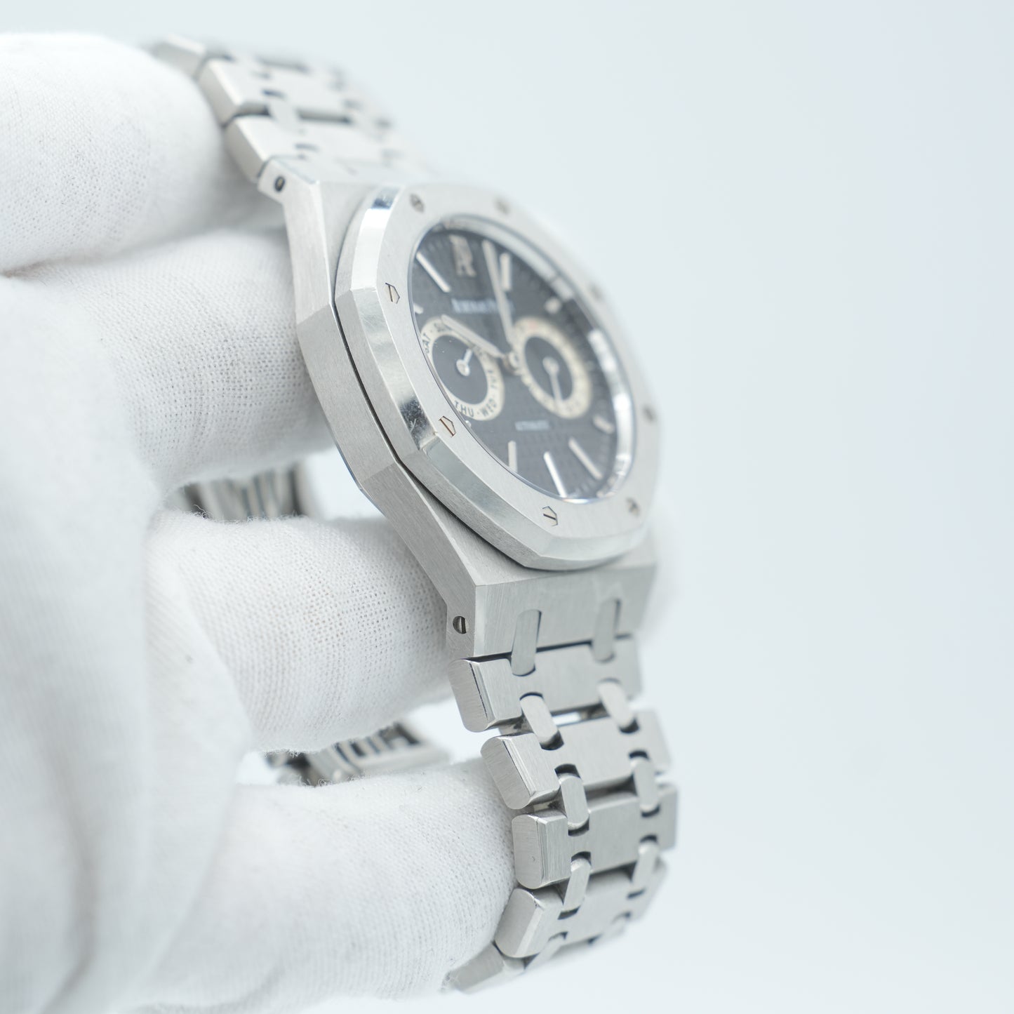 Audemars Piguet Royal Oak Day-Date 26330ST.OO.1220ST.01