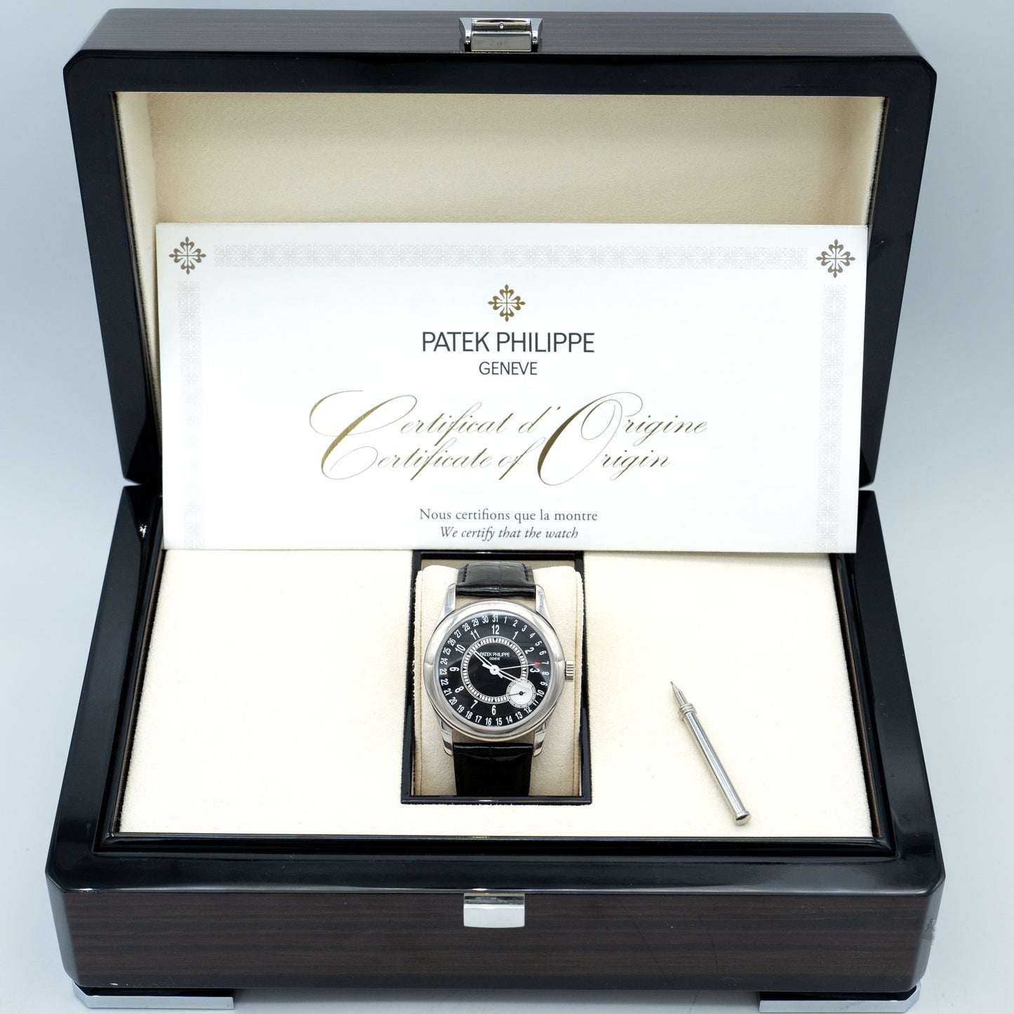 Patek Philippe Calatrava Automatic Men's 18kt White Gold Watch 6006G-001