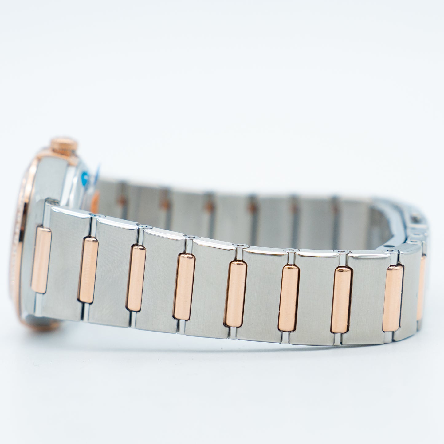 Omega Constellation Master Chronometer Manhattan 131.25.29.20.63.001