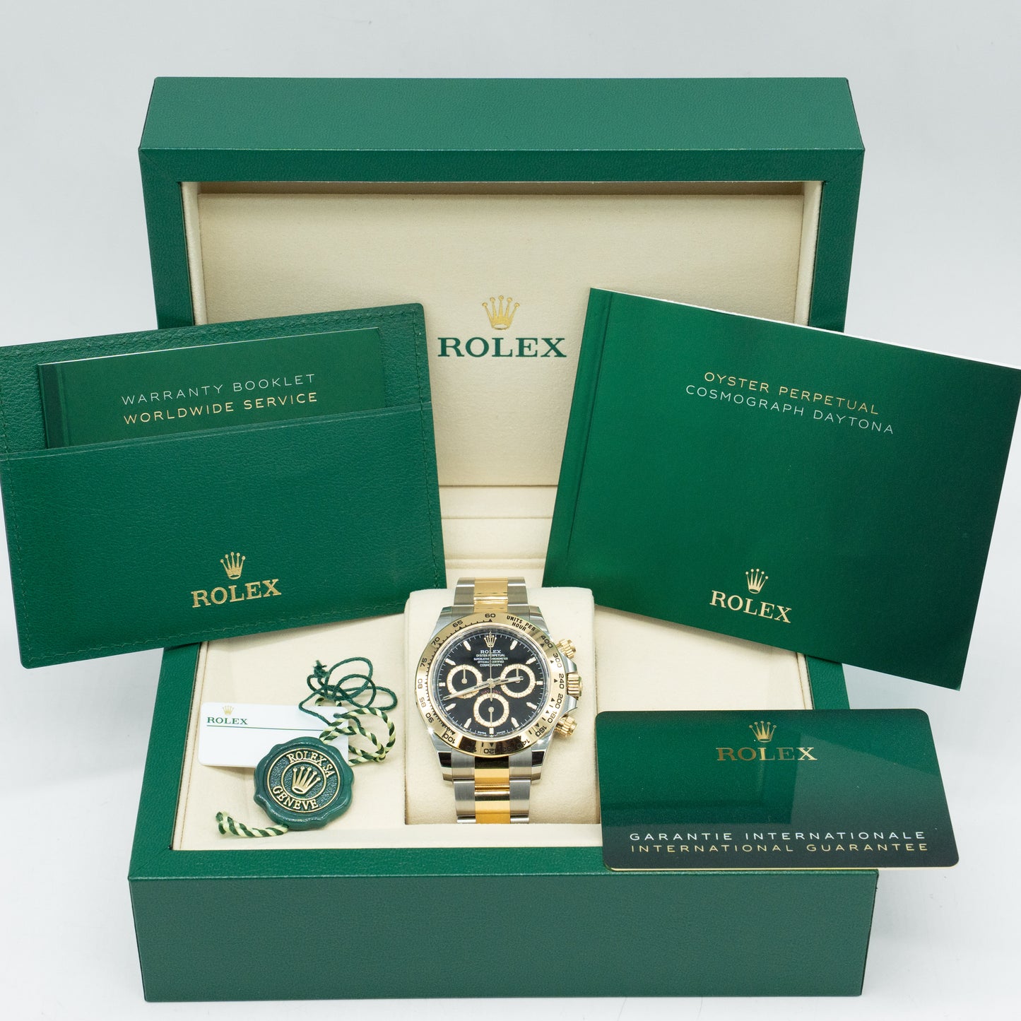 Rolex Cosmograph Daytona 40mm 18K Yellow Gold 126503