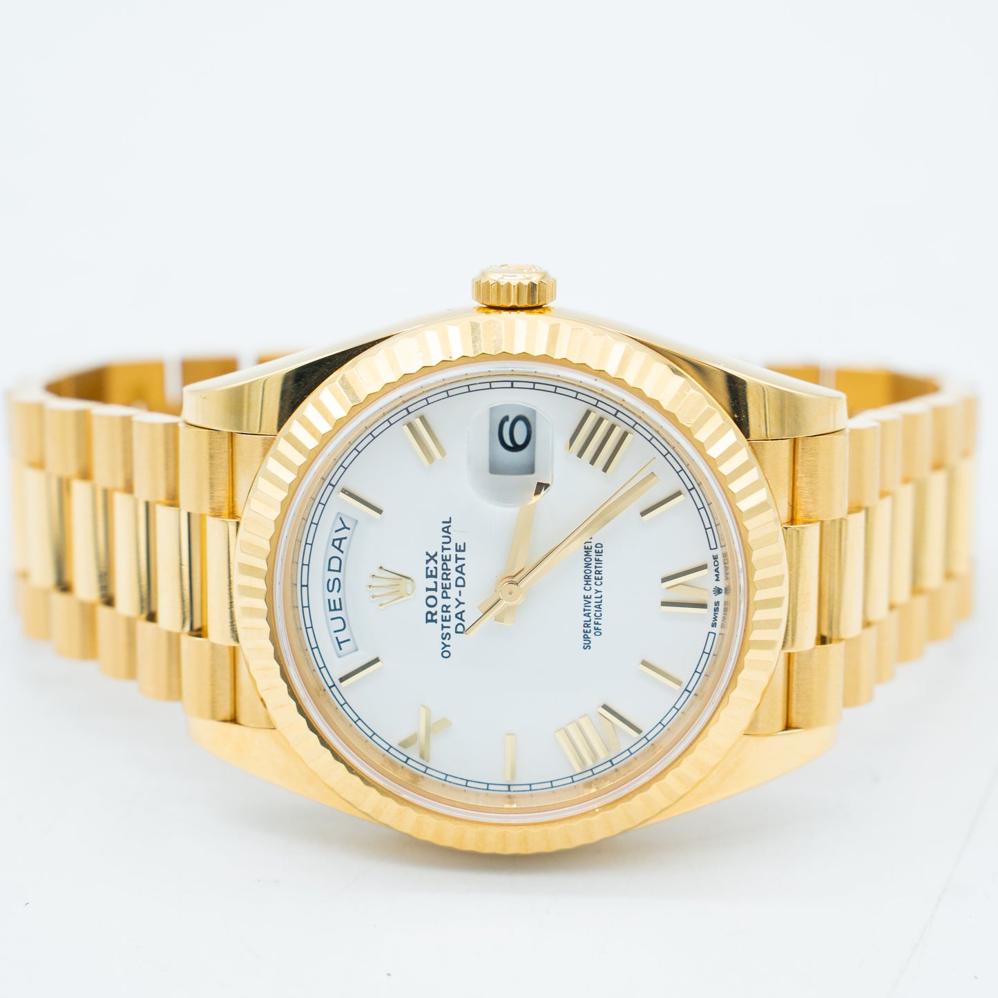 Rolex Day Date 40mm Silver Roman Dial 228238