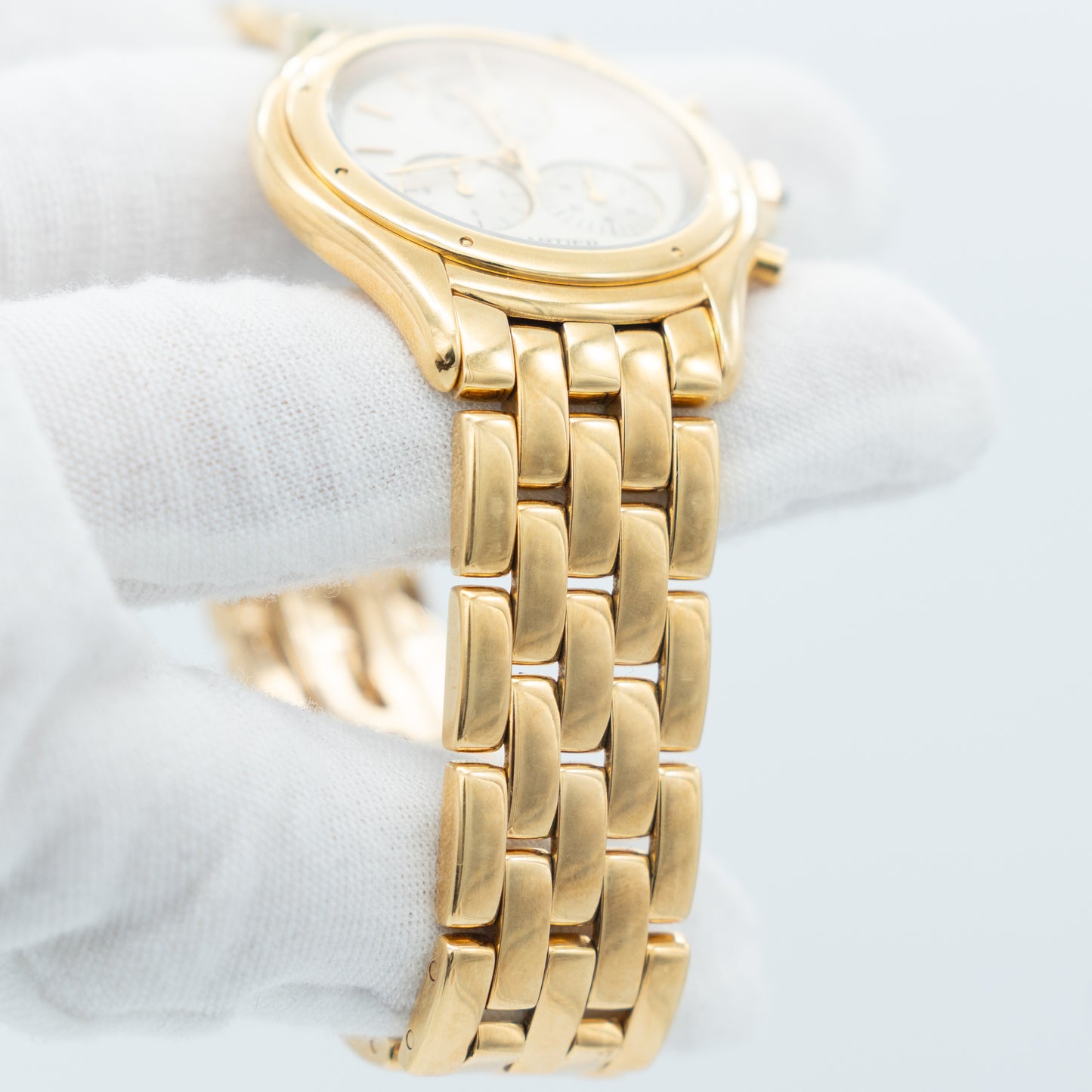 Cartier Cougar Chronograph 11621 Yellow Gold Silver Dial