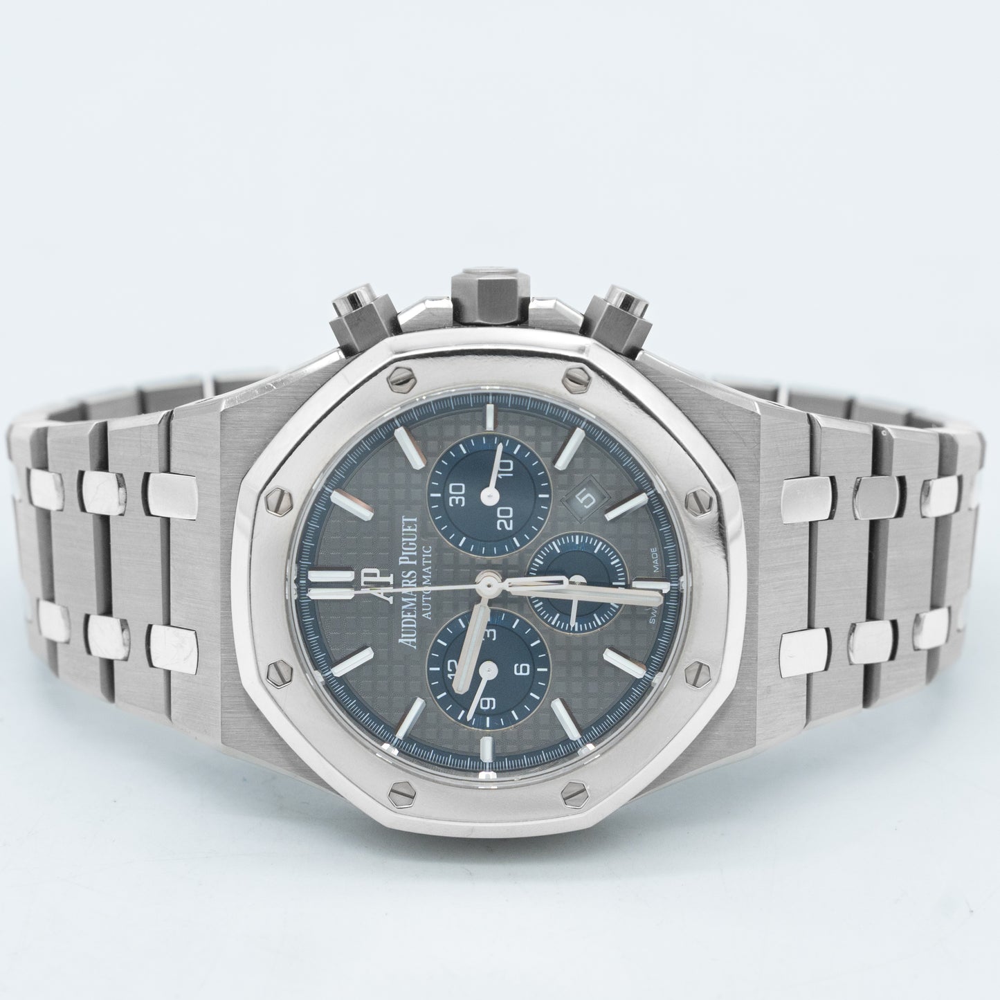 Audemars Piguet Royal Oak 26331IP.OO.1220IP.01 Platinum Bezel 41mm