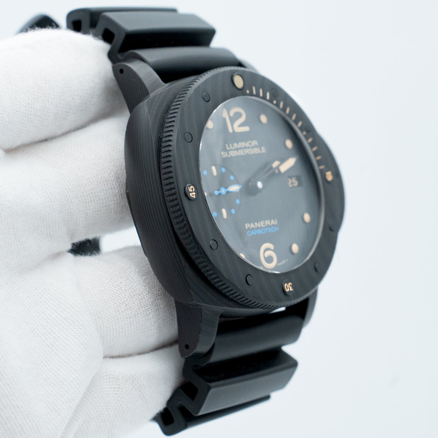 Panerai Luminor Submersible 1950 3 Days Automatic PAM00616 Box and Papers