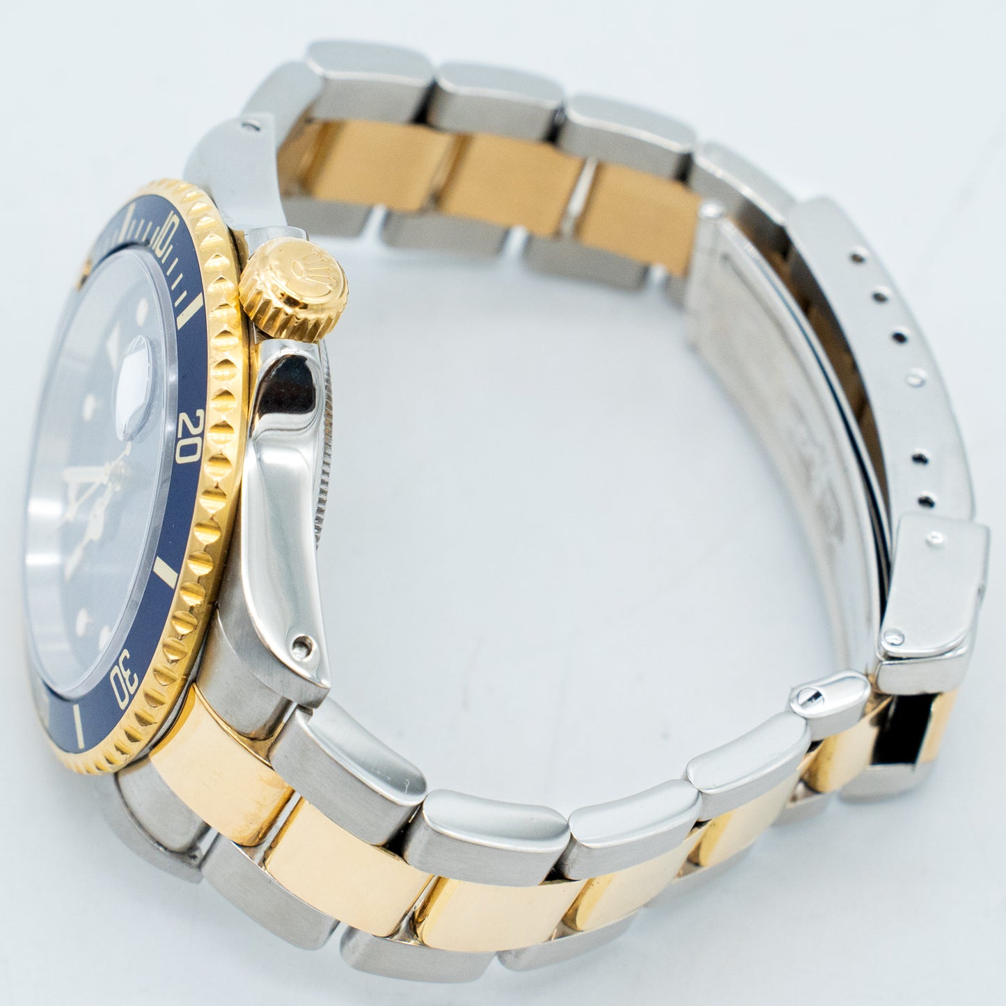 Rolex Submariner Date 40mm Blue Two-Tone 18K Yellow Gold Stainless Watch 16613