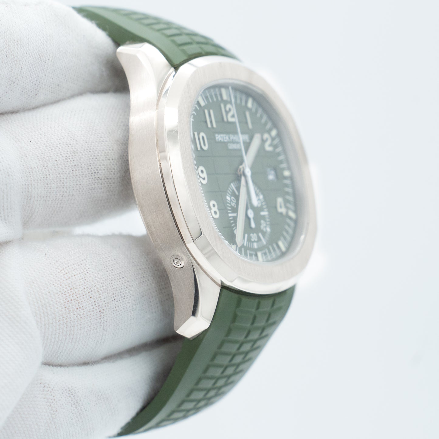 Patek Philippe Aquanaut 5968G-010 White Gold Khaki Green Dial