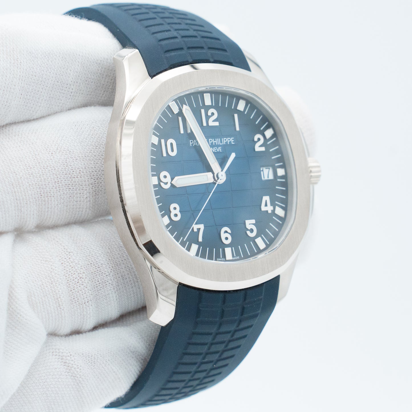 2025 Patek Philippe Aquanaut Travel Time White Gold Blue Dial 42mm 5168G-001 B&P
