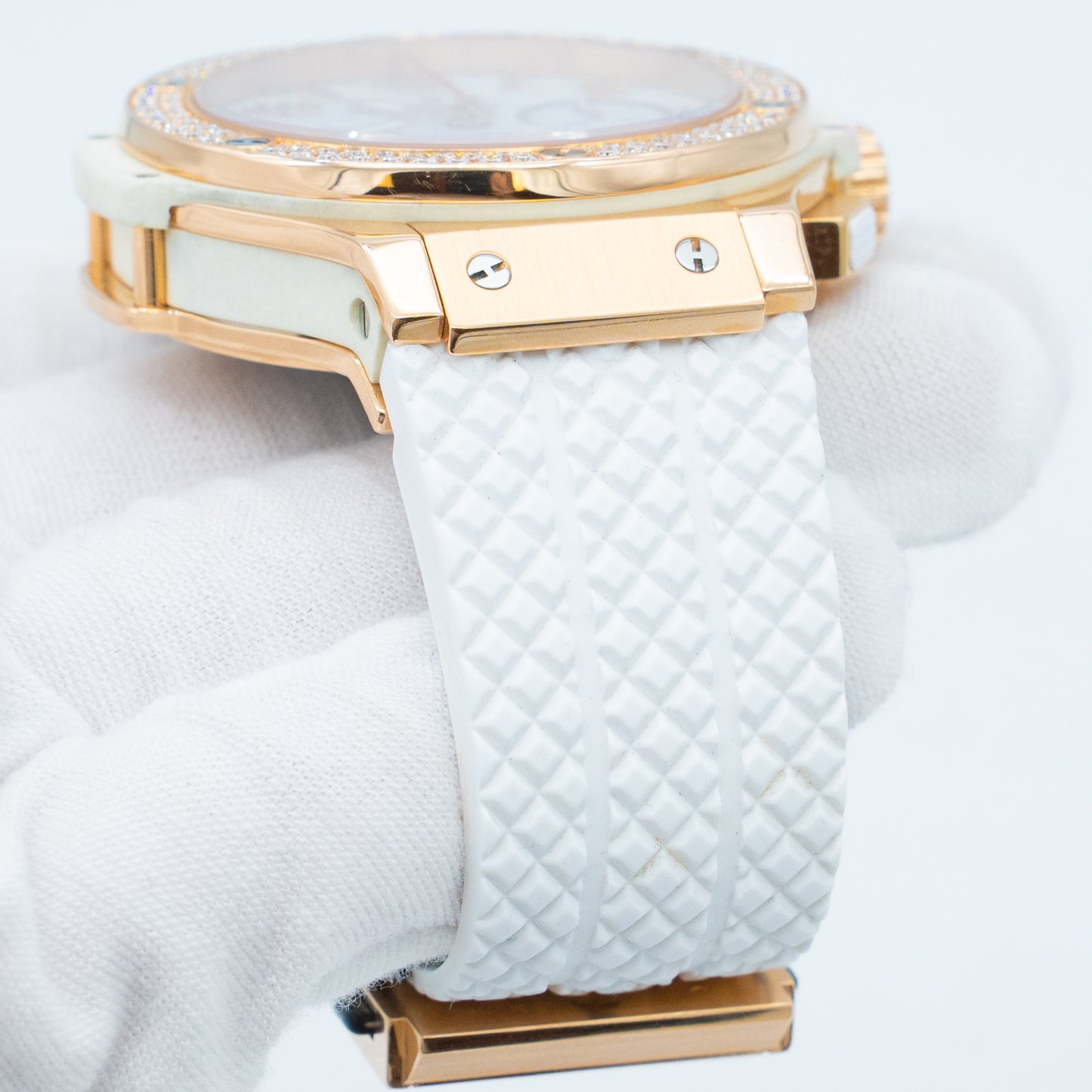 HUBLOT Big Bang 44 mm Diamonds Automatic 301.PE.230.RW.114 White Dial