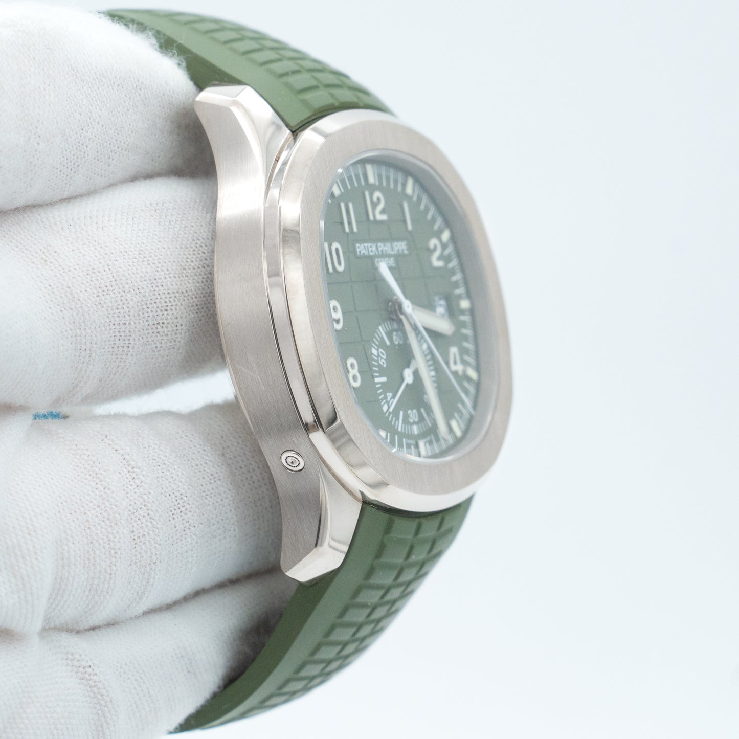 Patek Philippe Aquanaut 5968G-010 White Gold Khaki Green Dial