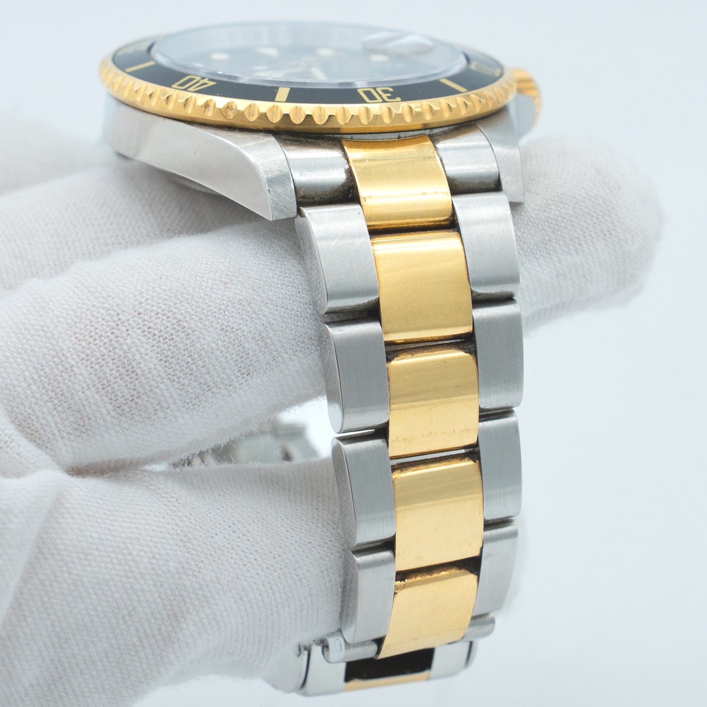 Rolex Submariner Date 40mm Blue Two-Tone 18K Yellow Gold Stainless 16613N