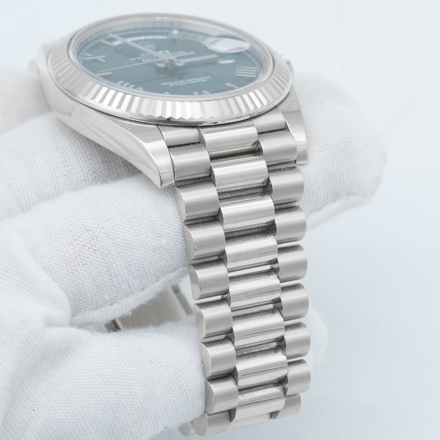 Rolex Day-Date President 18K White Gold OLIVE GREEN ROMAN 40mm 228239 B&P 2022