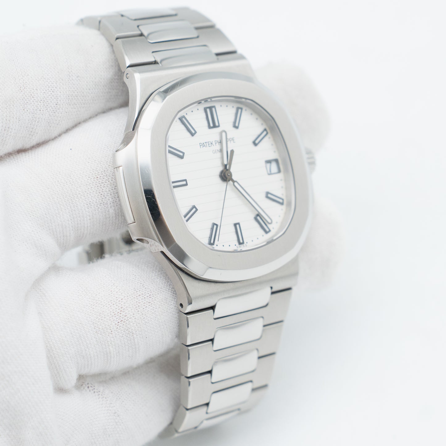 Patek Philippe Nautilus 5711/1A-011 Stainless Steel White Dial 2012 B&P