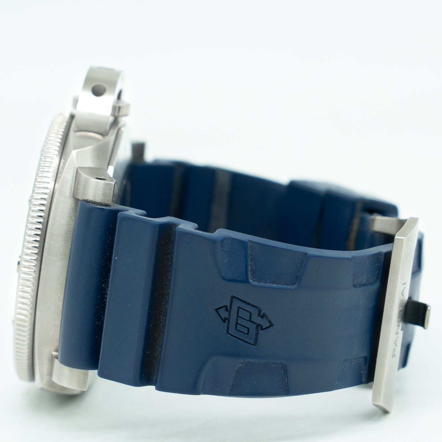 Panerai Submersible PAM00692 BMG-TECH Titanium Automatic Blue Dial Watch 47mm