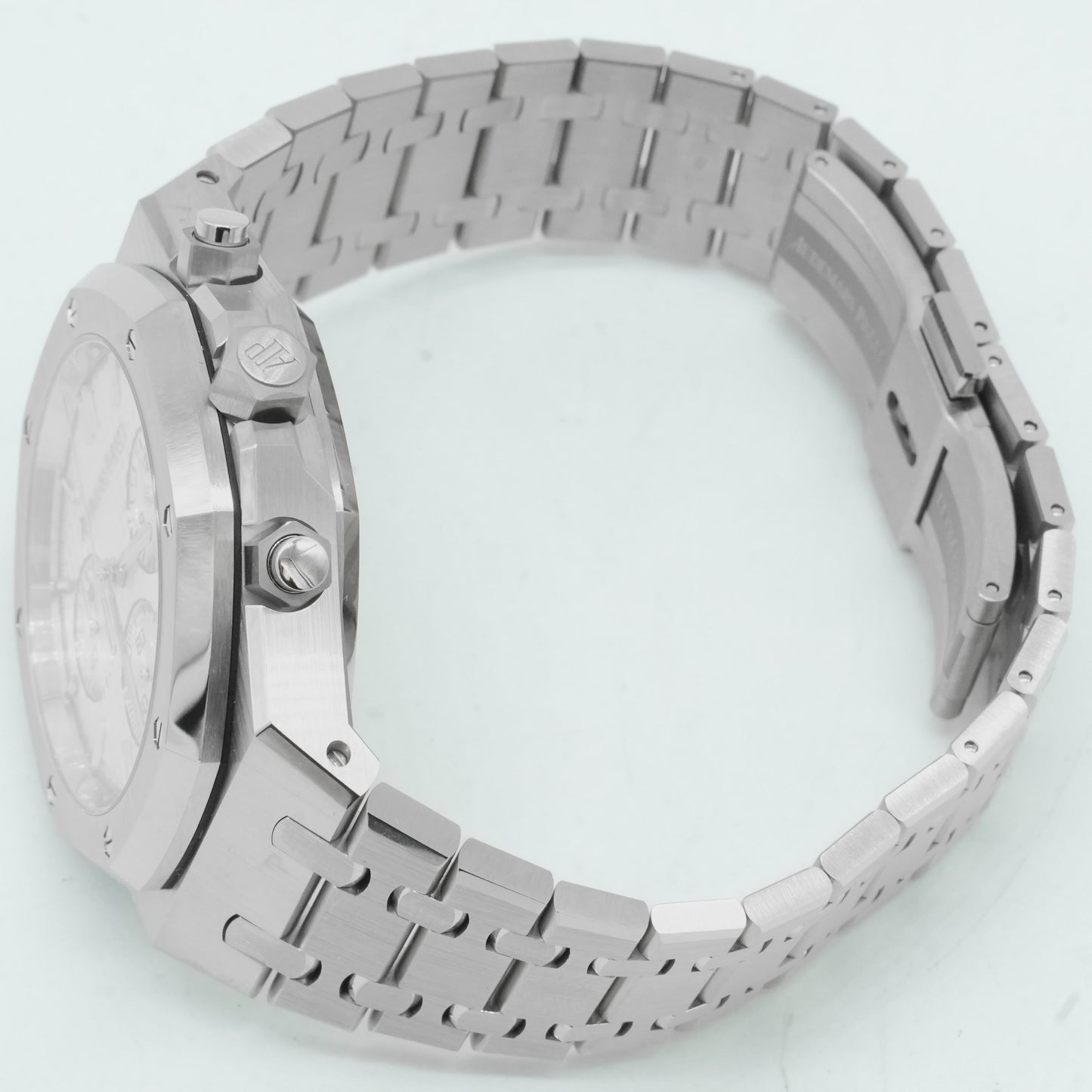 Audemars Piguet Royal Oak Chronograph White Dial Steel MINT 26240ST.OO.1320ST.07