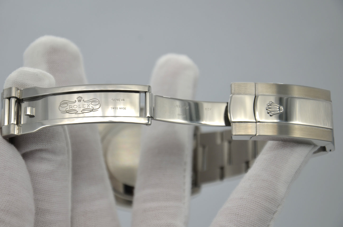 Rolex Datejust 36mm Black Roman Dial 36mm Oyster band Men's Watch 116200