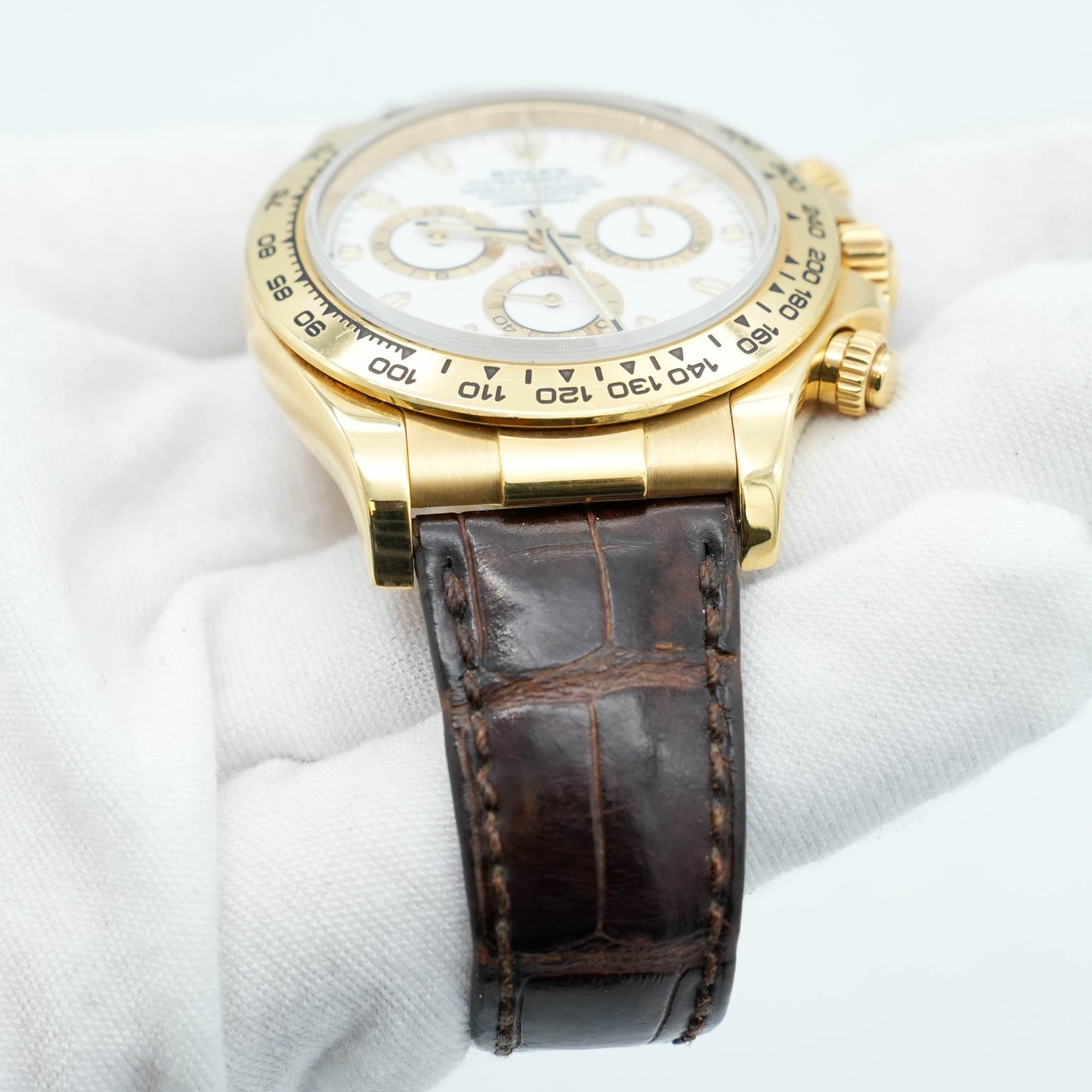 Rolex Daytona 116518 Watch 40MM Yellow Gold White Arrow Dial Leather