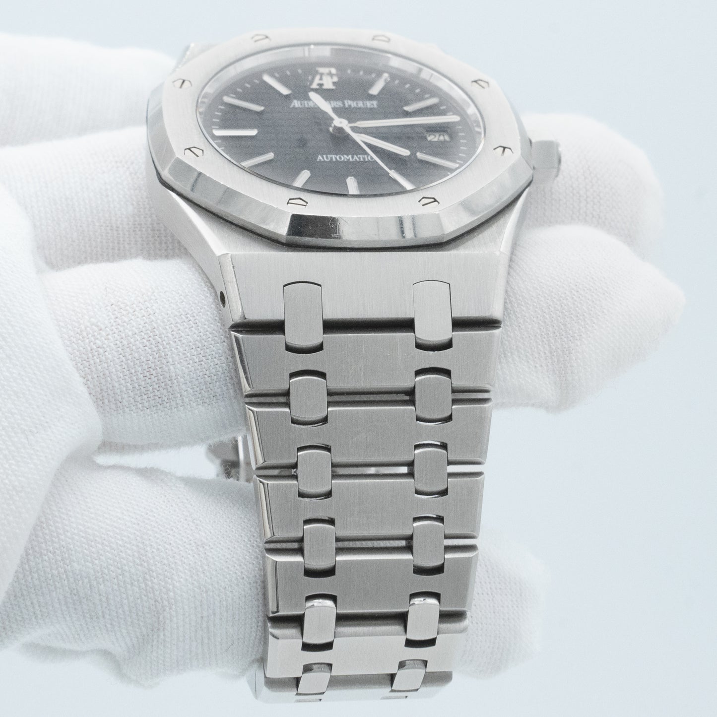 Audemars Piguet Royal Oak Selfwinding 15300ST.OO.1220ST.03