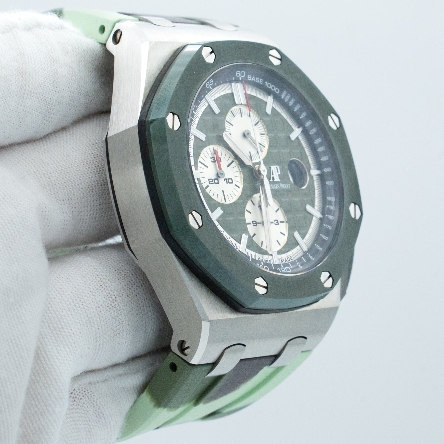 AUDEMARS PIGUET Royal Oak Offshore Green Camo Ceramic 26400SO.OO.A055CA.01