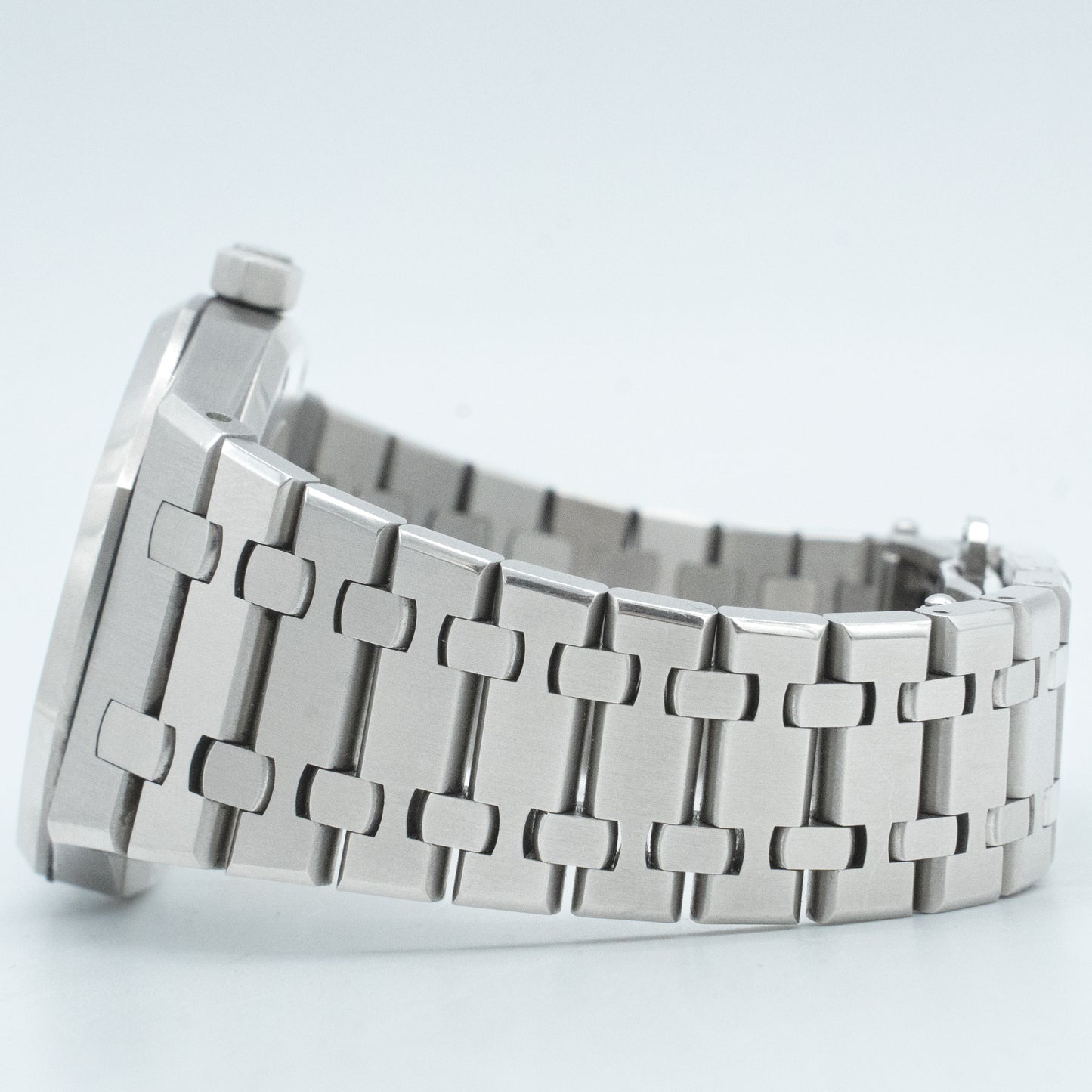 Audemars Piguet Royal Oak Selfwinding 15300ST.OO.1220ST.03