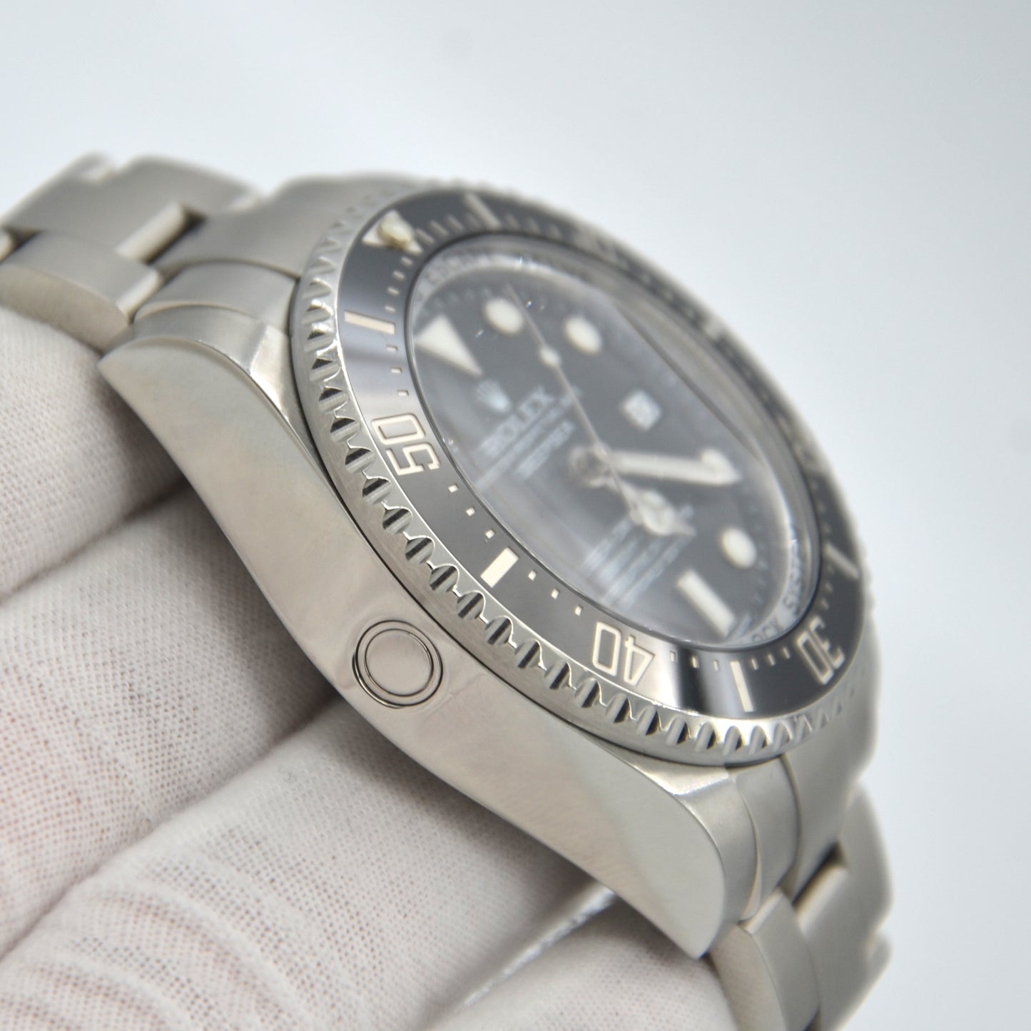 Rolex Sea Dweller Deep Sea 116660 2010 Black Dial B&P