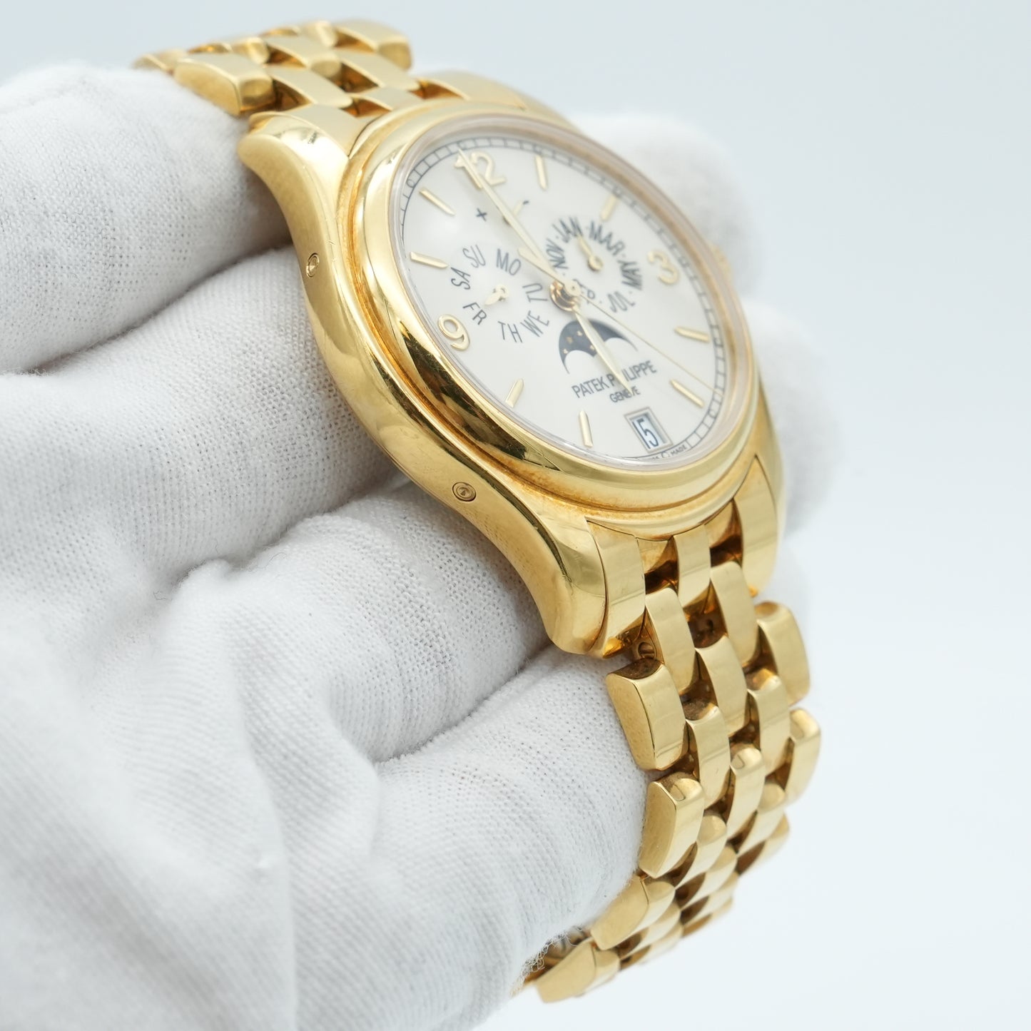 Patek Philippe Annual Calendar 5146/1J-001