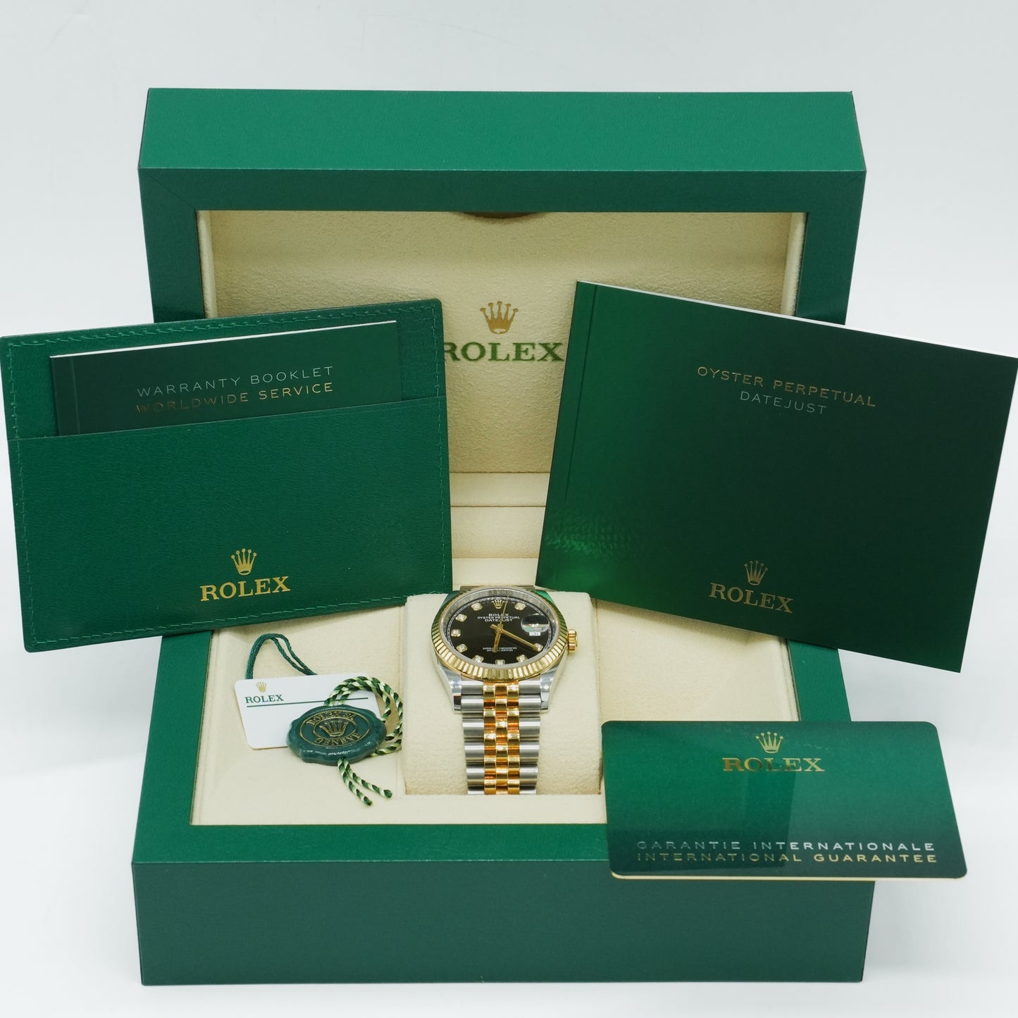 Rolex Datejust 36m 126233 Diamond Black Steel Yellow Gold