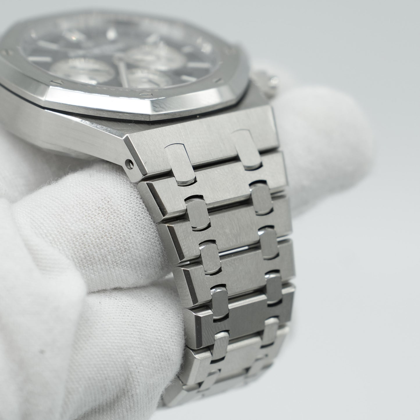 Audemars Piguet Royal Oak Chrono Steel Mens Watch 26331ST.OO.1220ST.02 BP