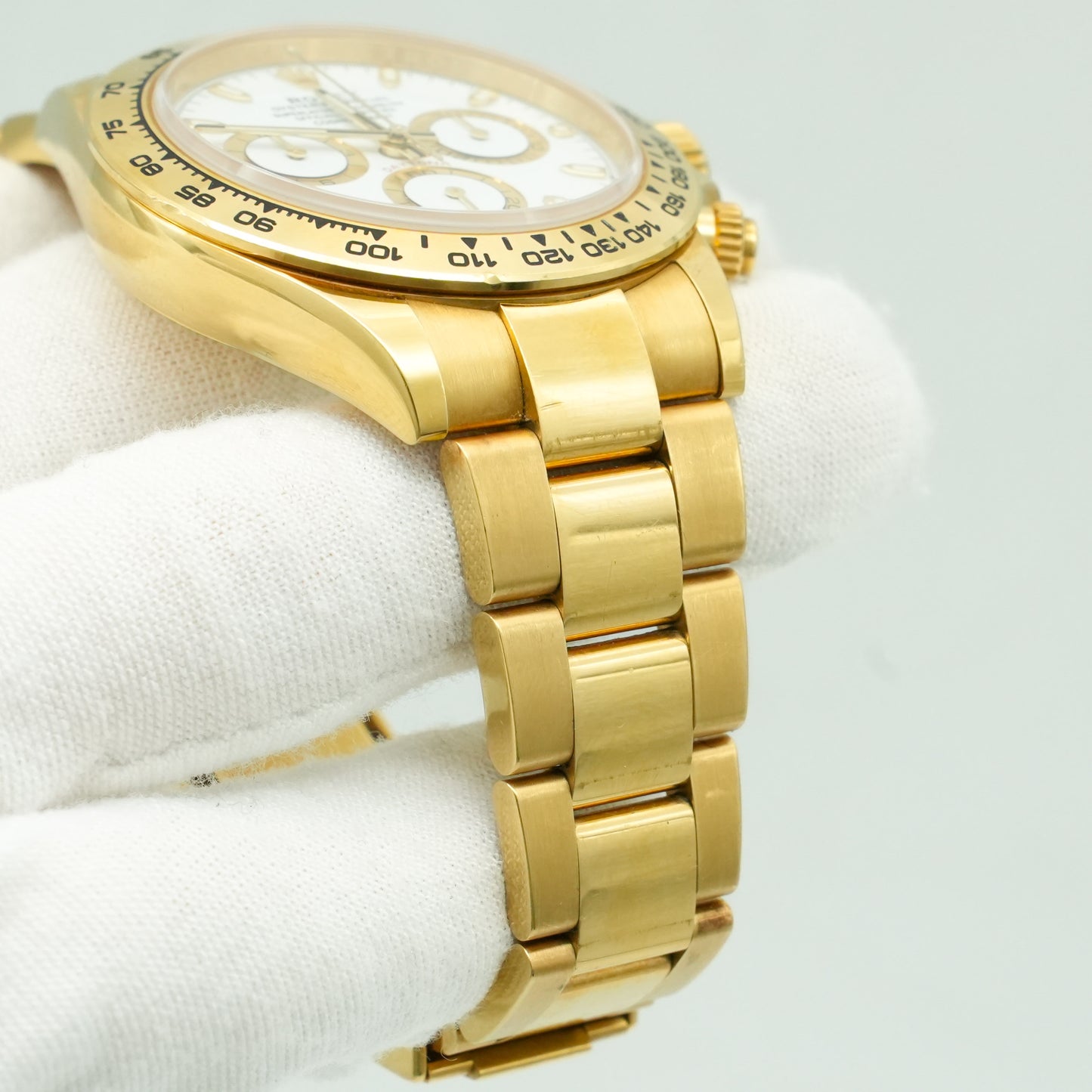 Rolex Daytona Cosmograph Yellow Gold White Dial 116508