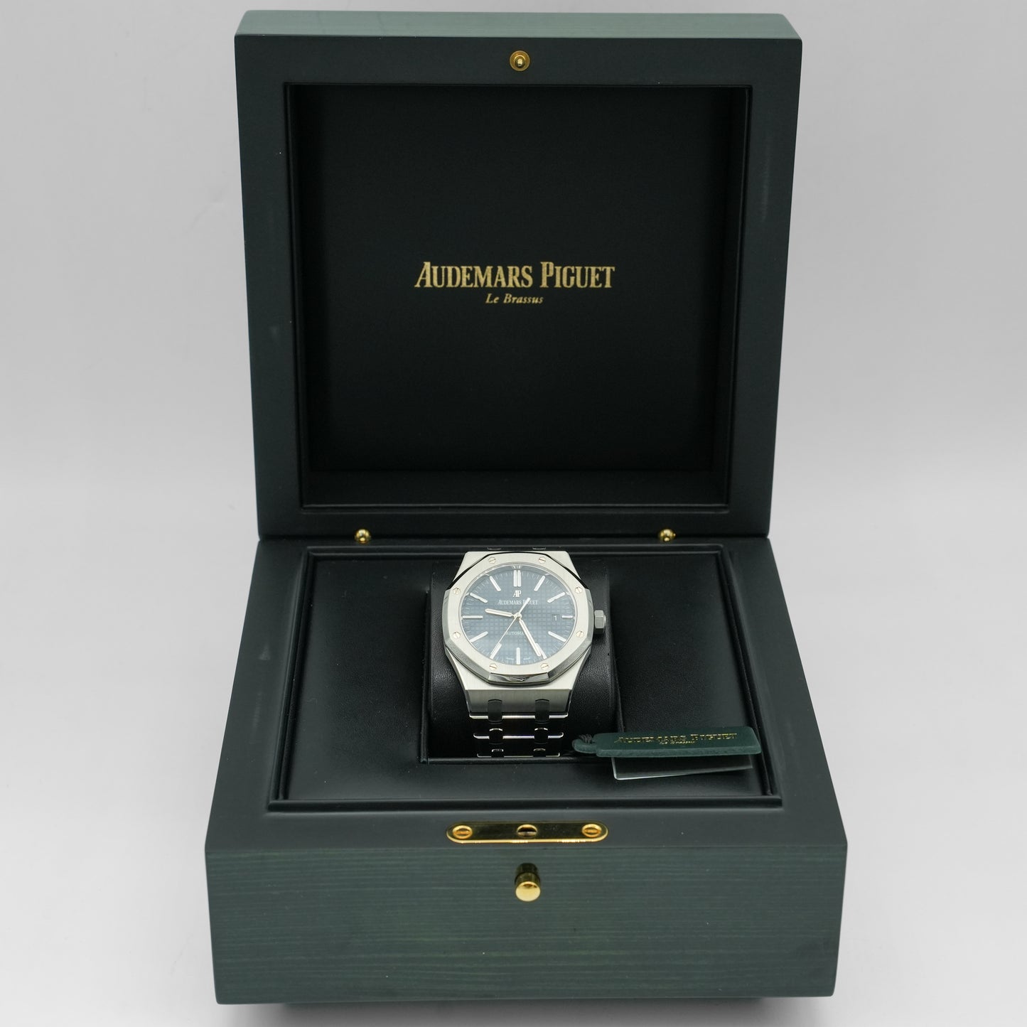 Audemars Piguet Royal Oak 41MM Selfwinding Blue Dial Steel 15400ST.OO.1220ST.03