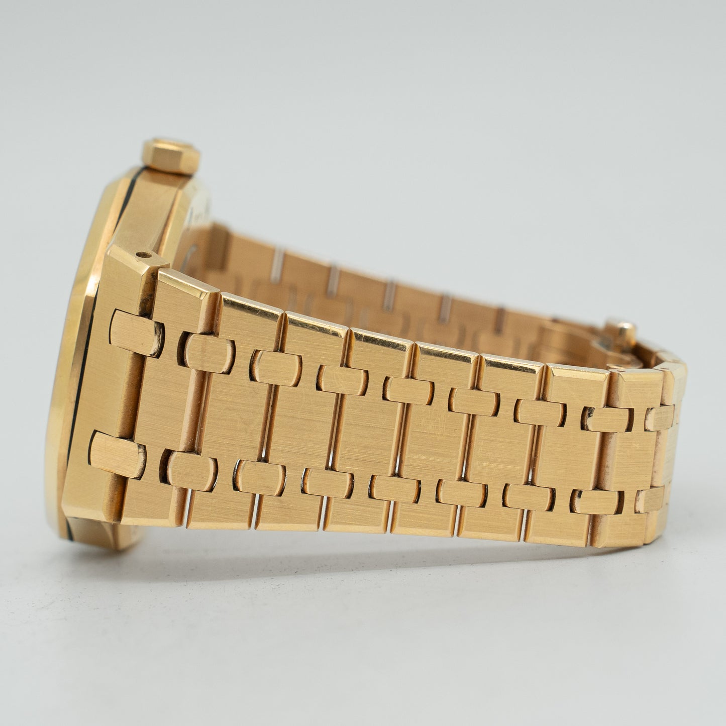 Audemars Piguet 15400OR.OO.D002CR.01.A Original New Style Bracelet Converted BP