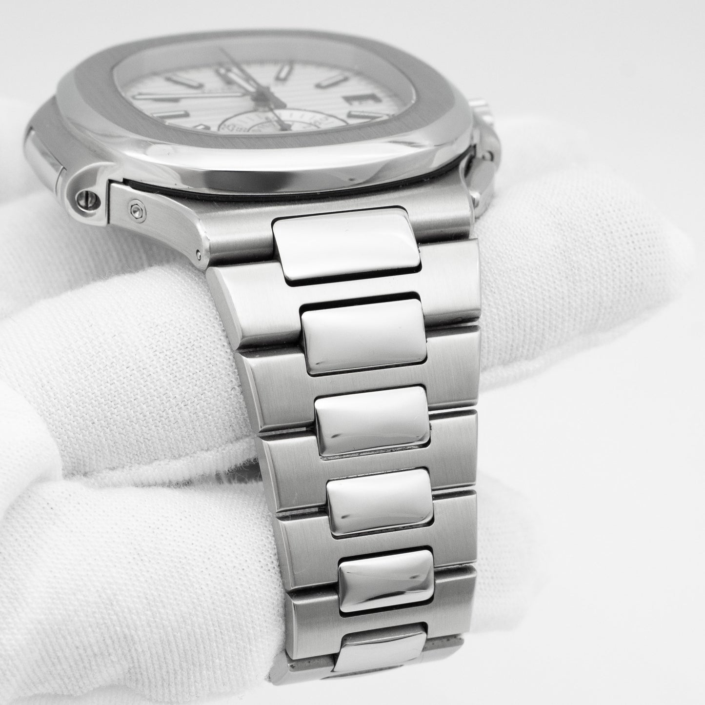 Patek Philippe Nautilus Steel White Dial Mens Watch 5980/1A-019 Box&Papers