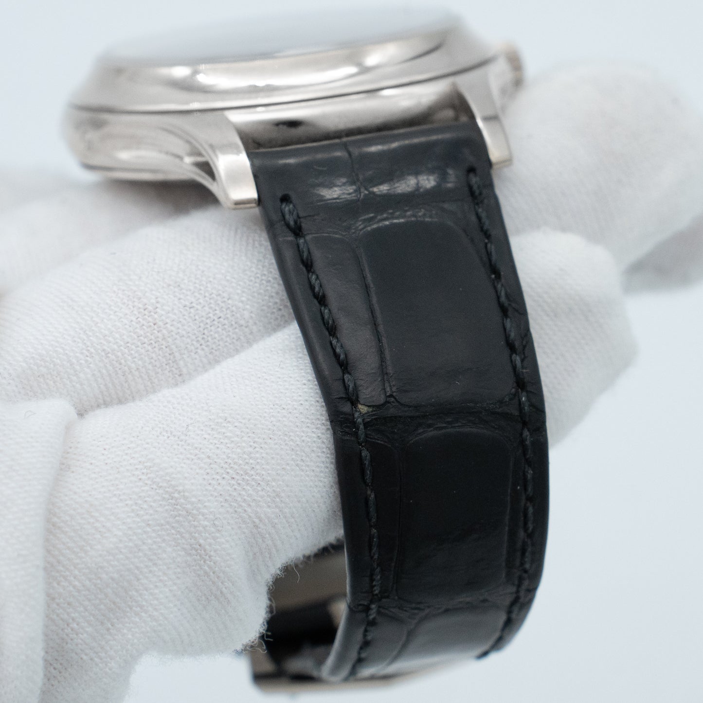 Patek Philippe 5205G-013 "Bleu Dégradé" 18kt White Gold Annual Calendar