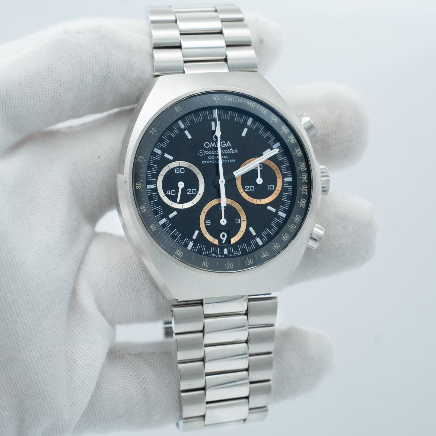 Omega Speedmaster Mark II Rio 2016 Limited Edition 522.10.43.50.01.001