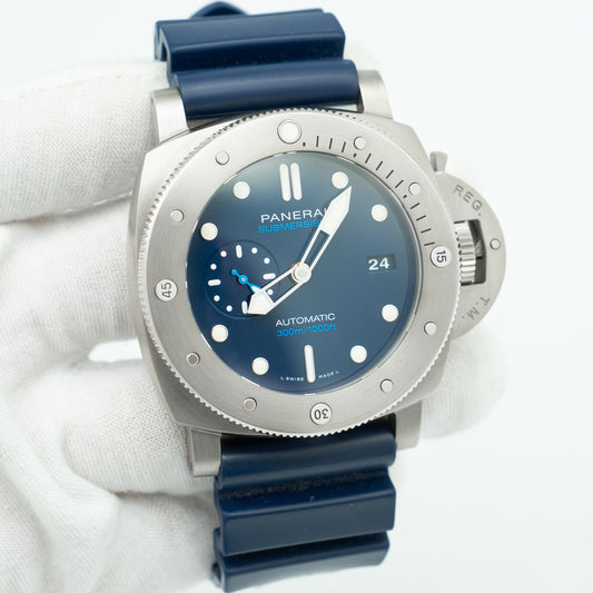 Panerai Submersible PAM00692 BMG-TECH Titanium Automatic Blue Dial Watch 47mm