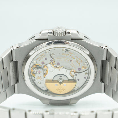 Patek Philippe Nautilus 5712/1A-001