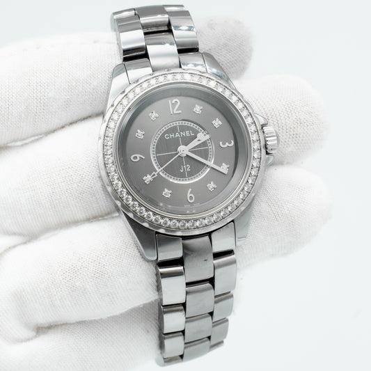 CHANEL J12 chromatic 33mm H2565 Diamond bezel 8P Quartz Ladies Watch
