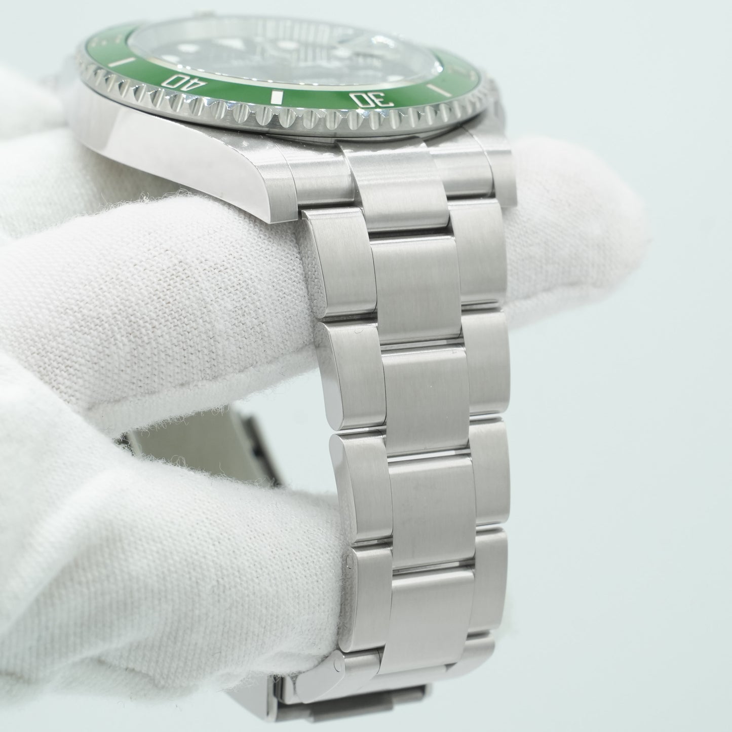 New Rolex Submariner Date Starbucks 126610LV MINT Black Dial 41mm B&P 2025