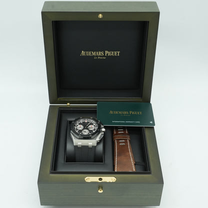 Audemars Piguet Royal Oak Offshore 43mm StainlessSteel 26420SO.OO.A002CA.01 B&P