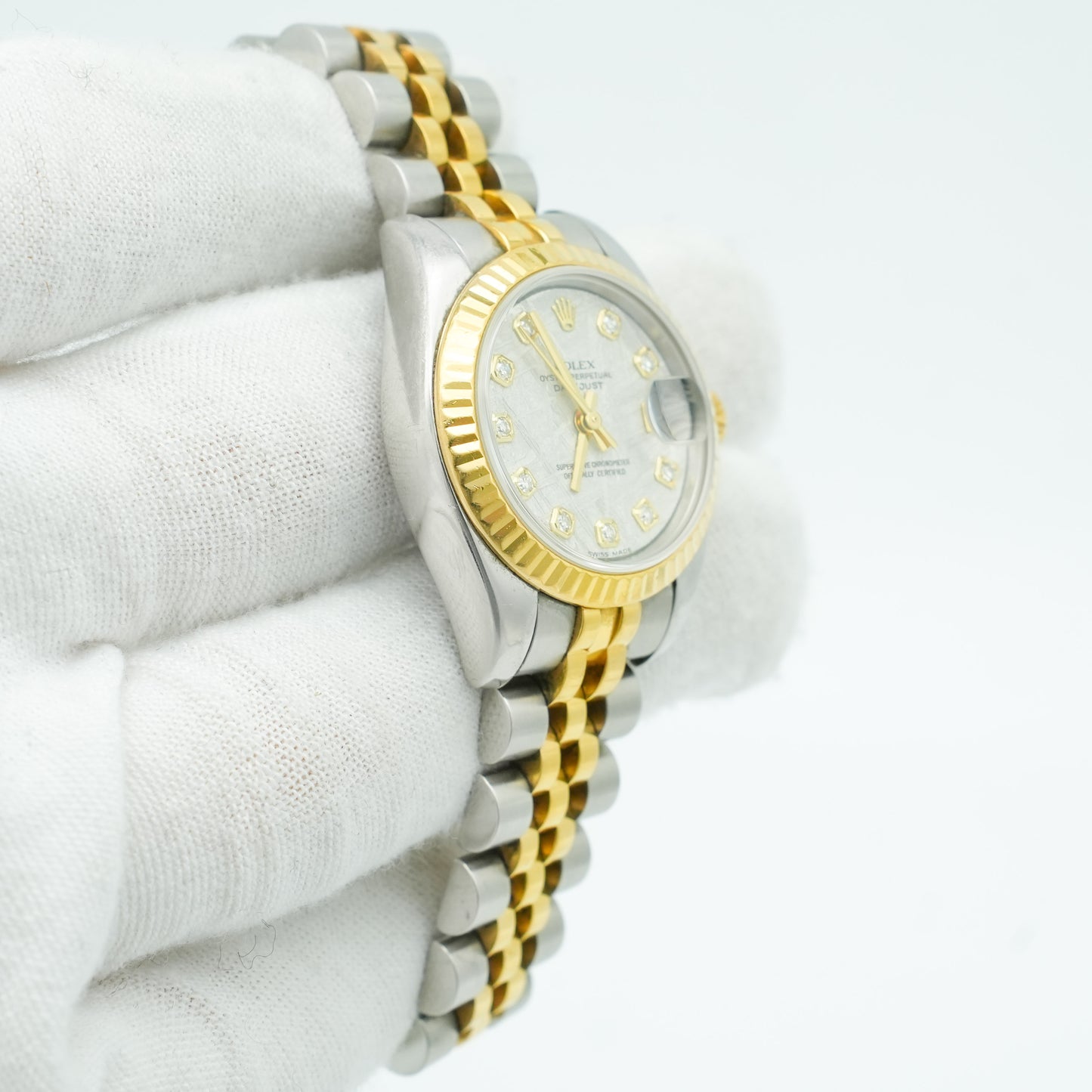 Rolex Datejust 18k 179173 Yellow Gold/Steel Silver Pyramid Dial 26mm Watch