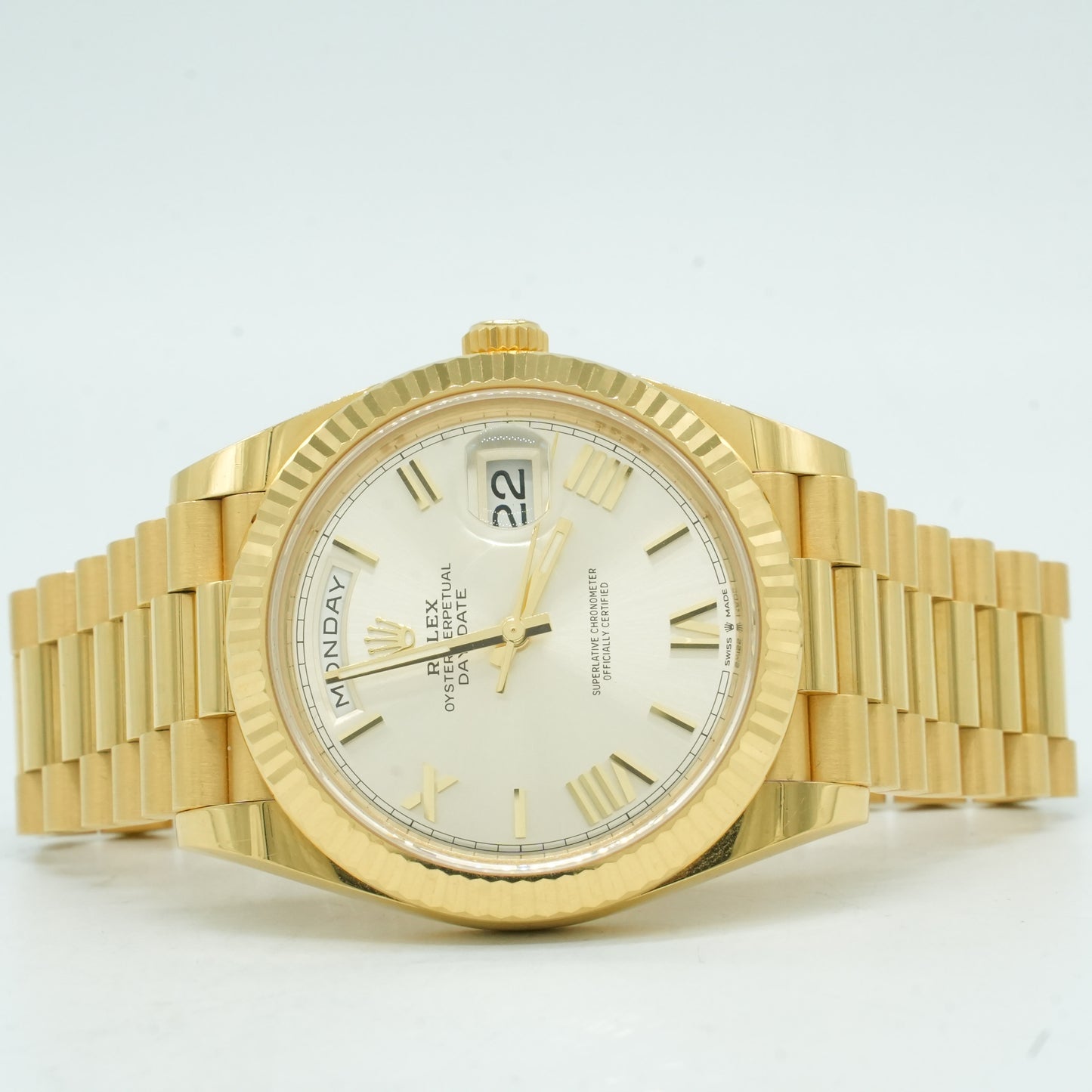 Rolex Day-Date II President 41mm Silver Roman 18K Yellow Gold 218238 BP 2022