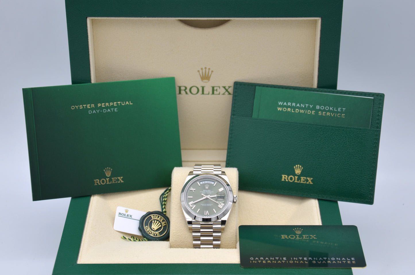 Rolex 228206 Day Date President Platinum Green 40mm with box & papers New 2022