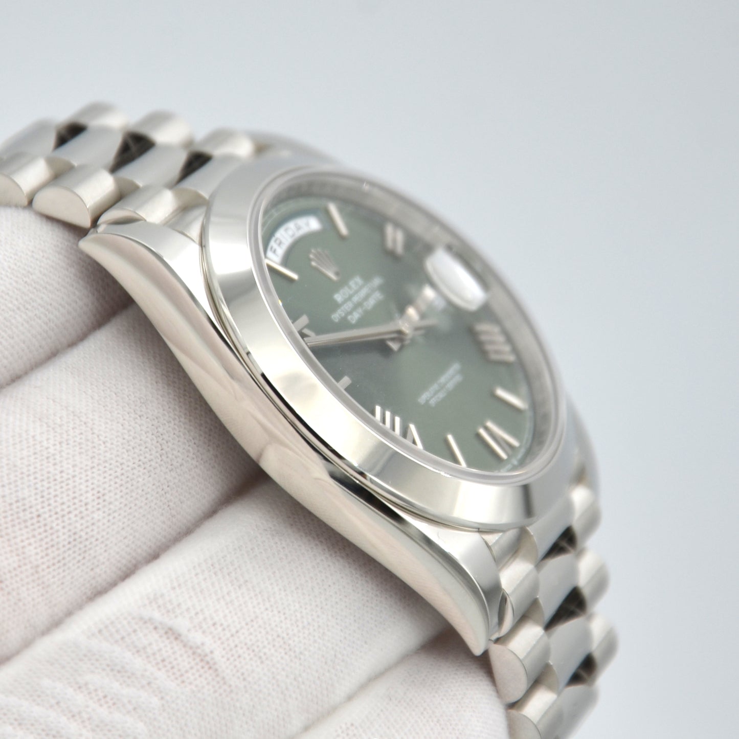 Rolex 228206 Day Date President Platinum Green 40mm with box & papers New 2022