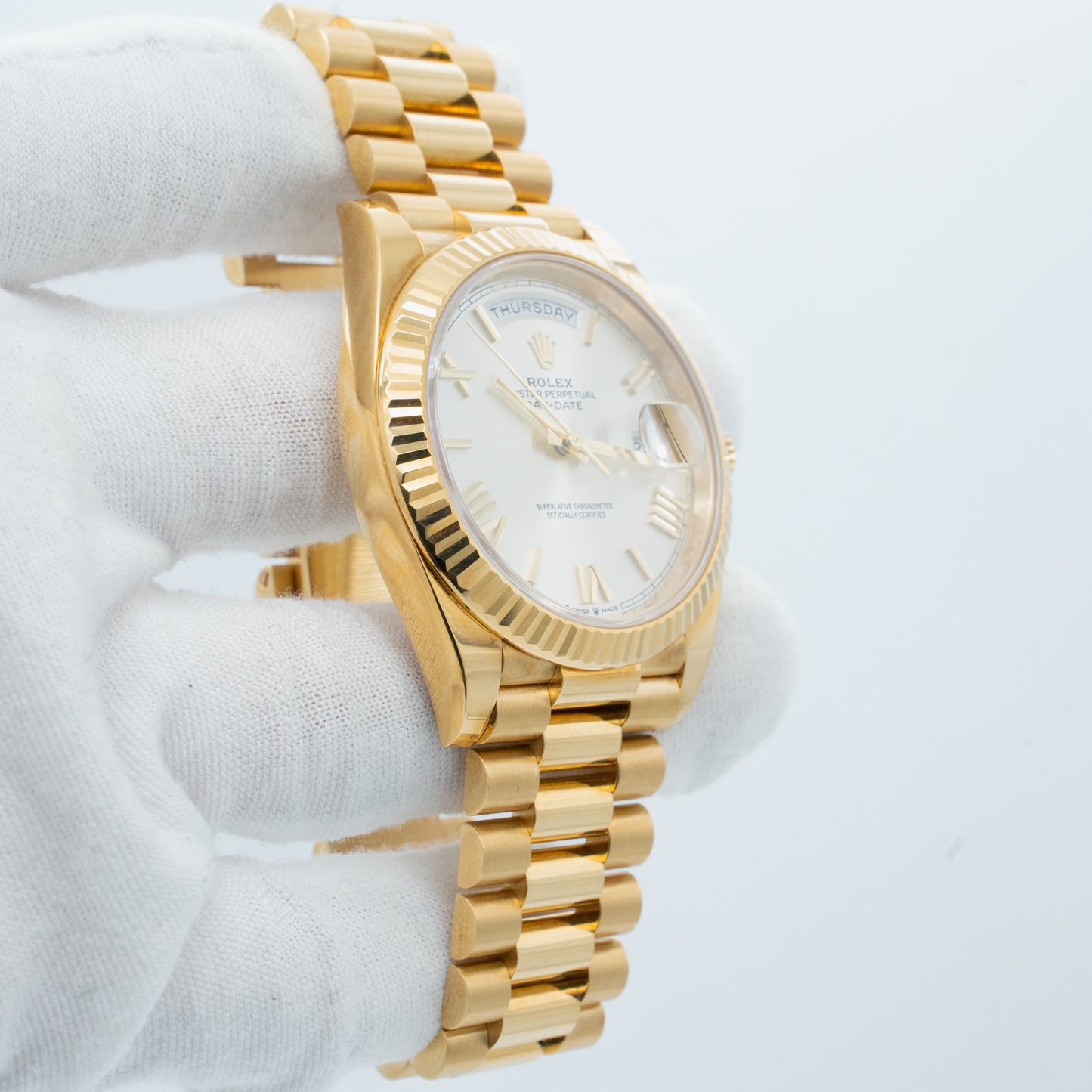 Rolex Day Date 40mm Silver Roman Dial 228238 srp B&P 2019