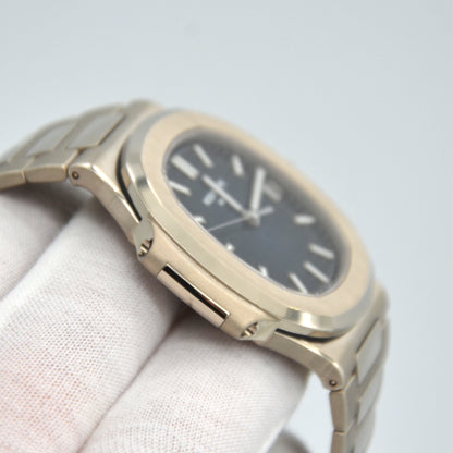 Patek Philippe Nautilus 5811/1G-001 White Gold Blue Dial 2022 B&P